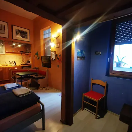 High Sky Apartment *